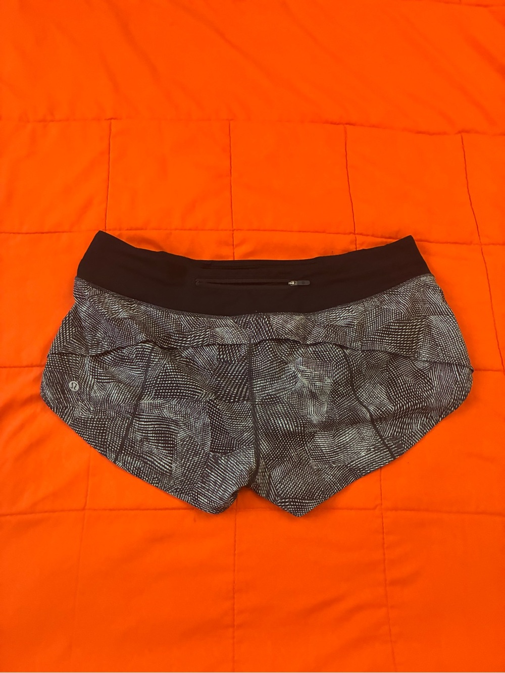 Lululemon Shorts Womens 10 Multicolor Gym Athletic Activewear Running Sportswear